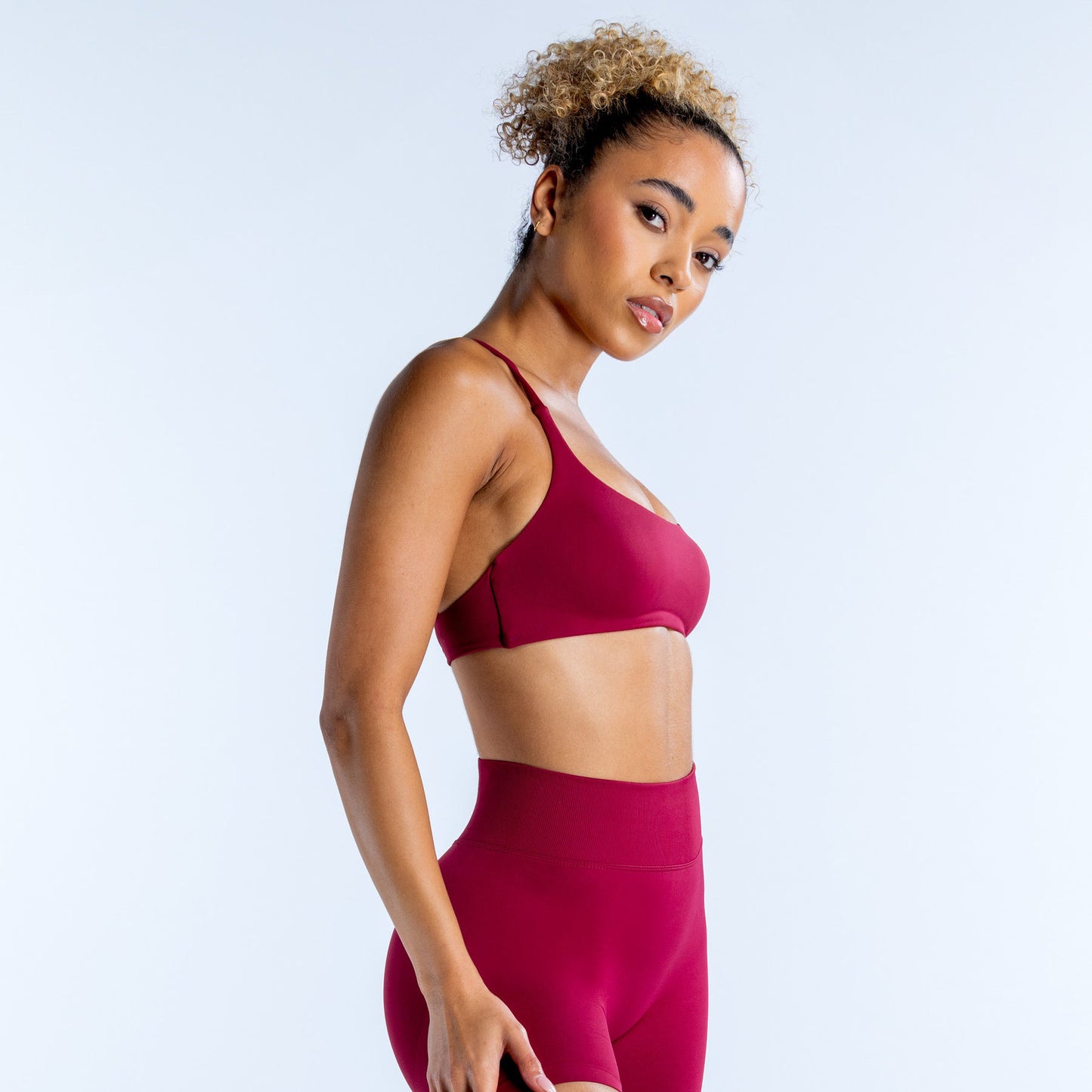 Massquatch Dynamic Twist Back Sports Bra – Pre-Order